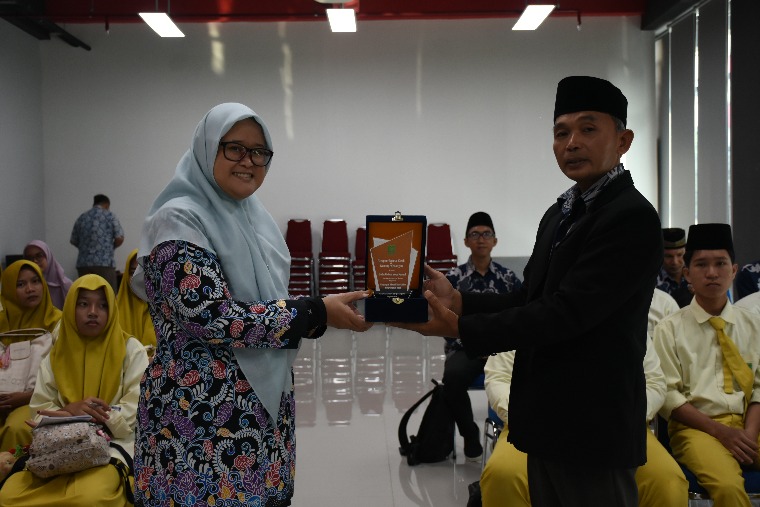 MADIPO Yogyakarta dan BRIN Kembangkan Tradisi Riset Santri