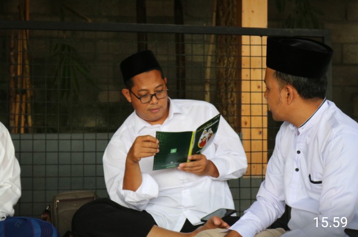 Guru Besar Muda, Prof Abdul Rohman Ingin Menjadi Pengajar MA Diponegoro