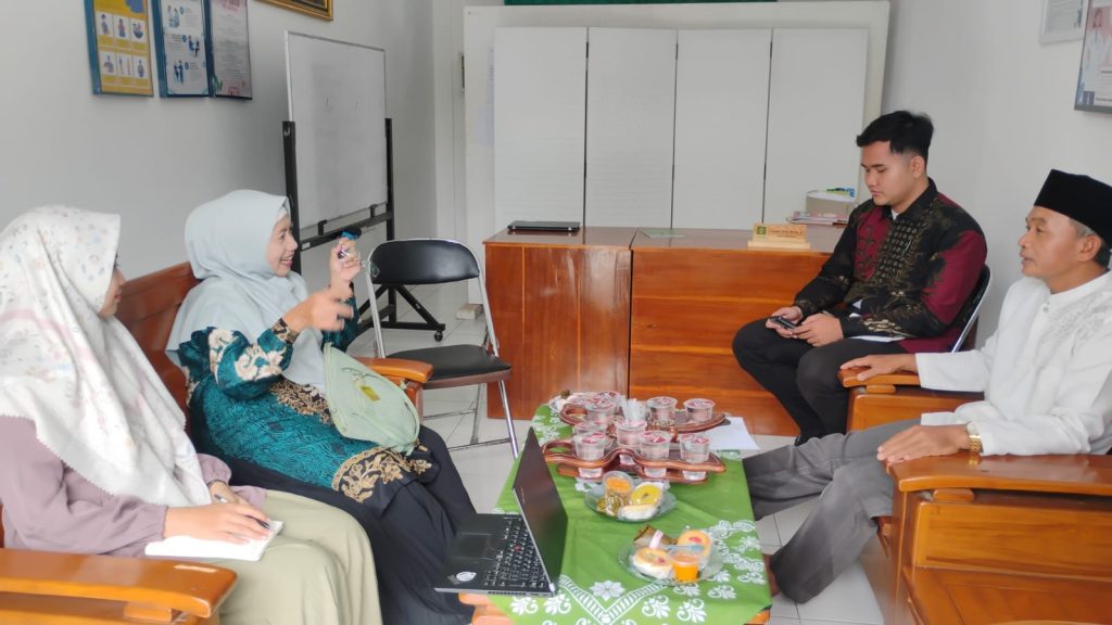 Jumat Excellent: Wadah Berkumpulnya Sumber Daya, Strategi dan Solusi